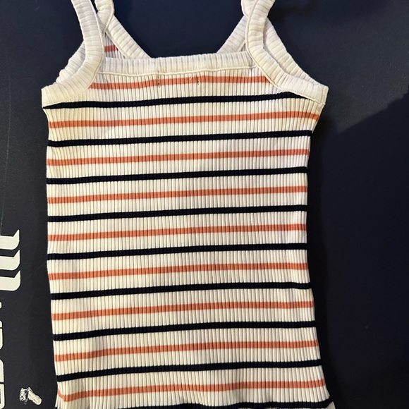 strip top - Picture 2 of 3